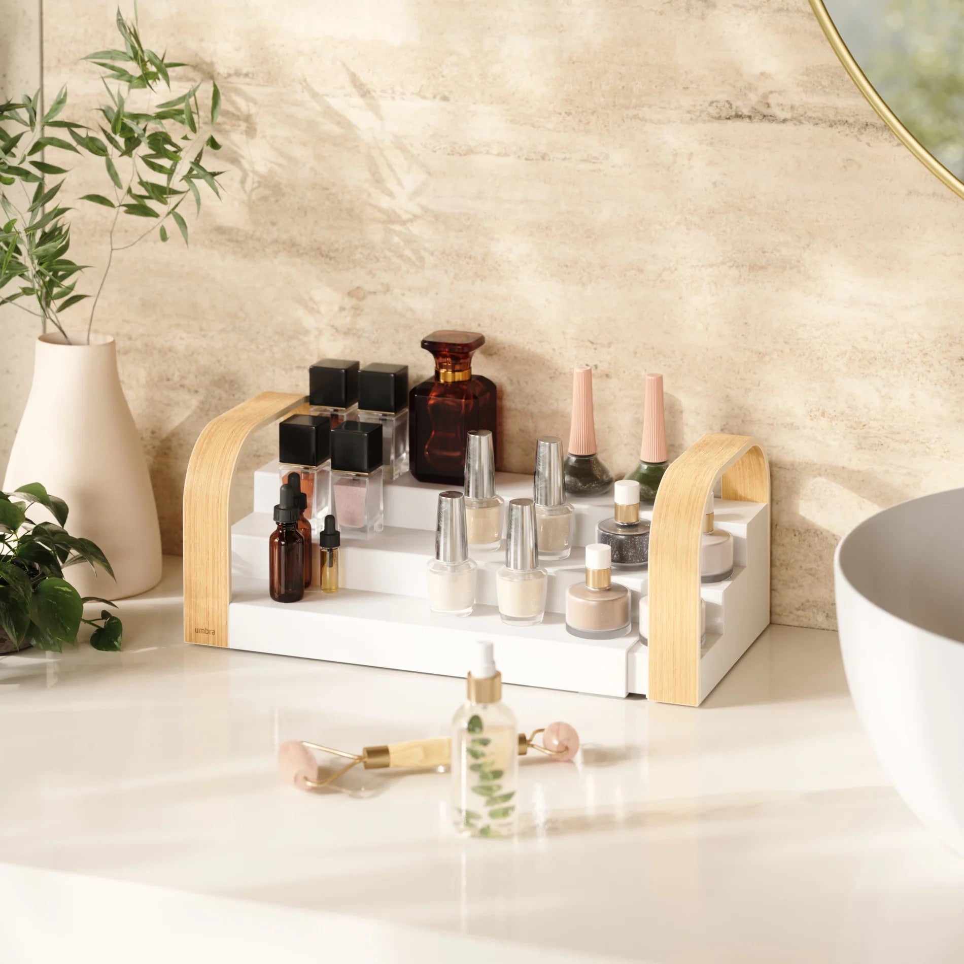 cosmetic rack