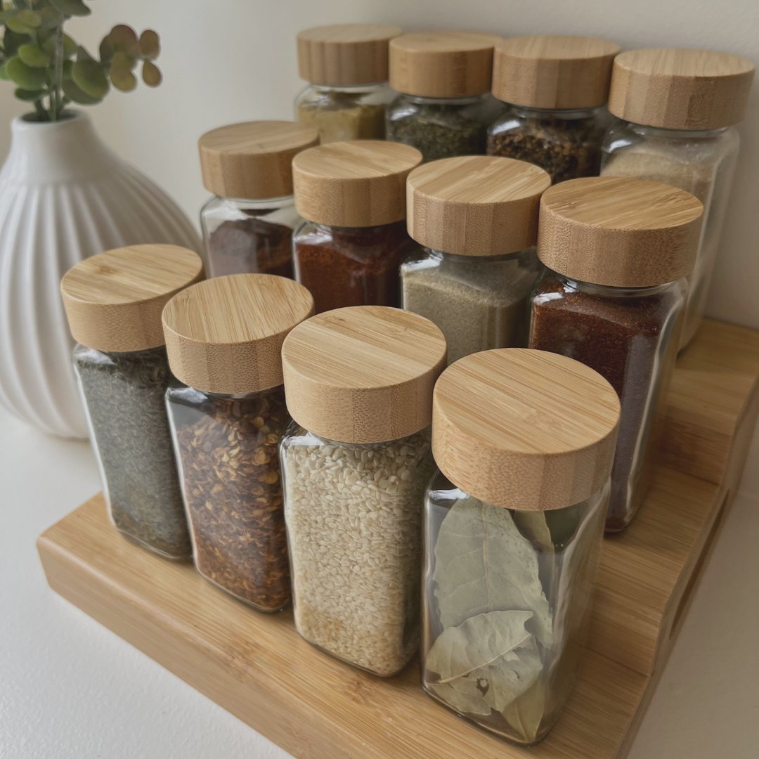 Lot De Pots Et Bocaux En Céramique Et Porcelaine Vintage – épices, Rangement Cuisine